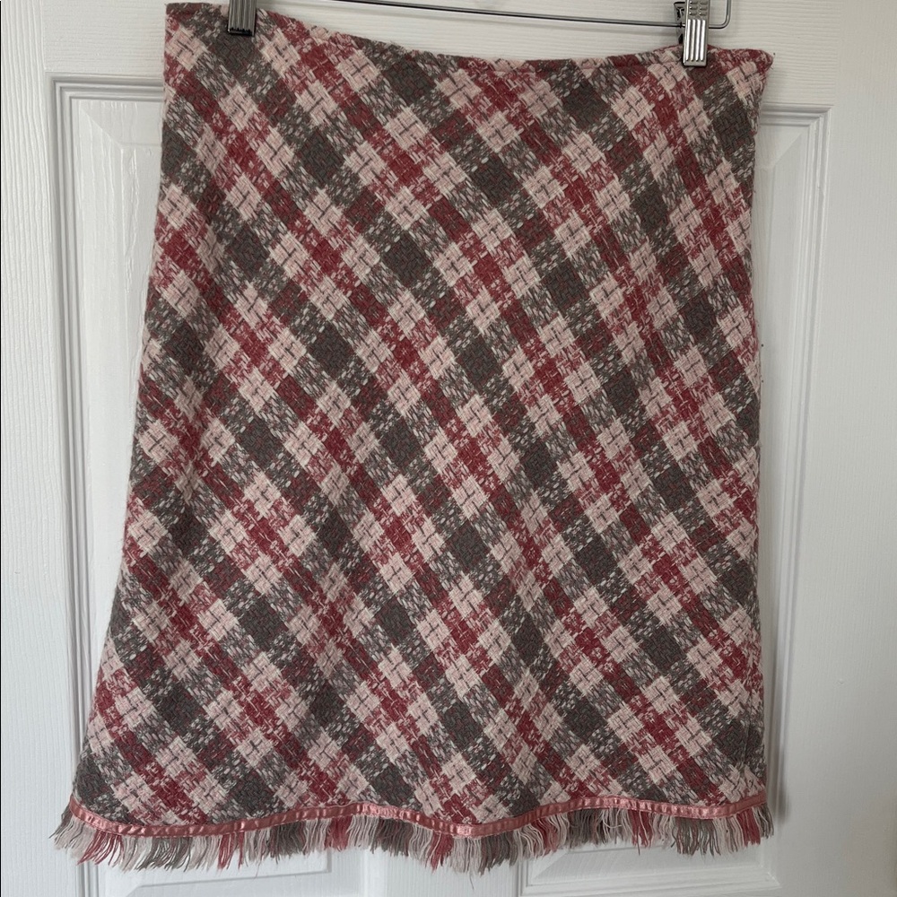 Plaid A-Line Skirt in pink and Gray